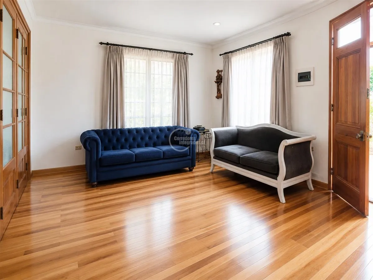 Imagen 2 de 15 de Casa En Venta De 4 Dorm. En San Miguel