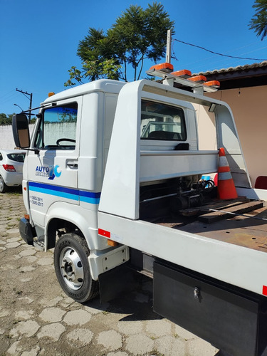 Caminhão 8120 Volkswagen Ano 2001 Plataforma Com Asa Delta