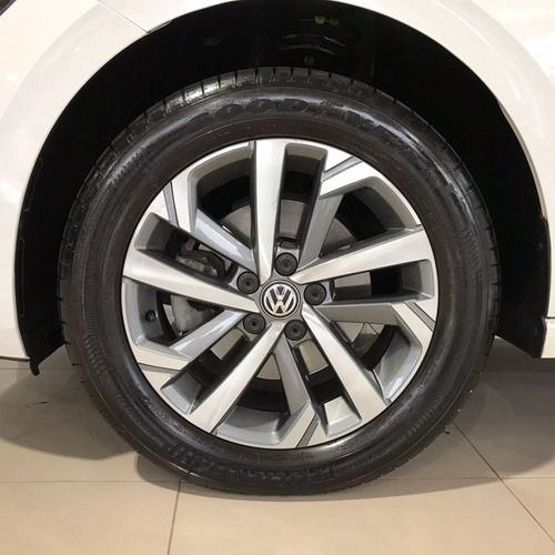 Imagem 7 de 10 de Vw Virtus Comfortline 200 Tsi 1.0 12v At