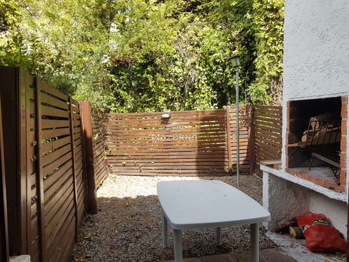Imagen 18 de 29 de Cómodo Duplex En San Rafael, Con Fondo Y Parrilla Propia- Ref: 357