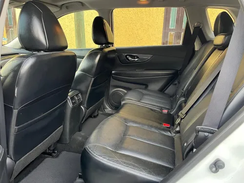 Nissan X-Trail 2.5 Advance 2 Row Cvt