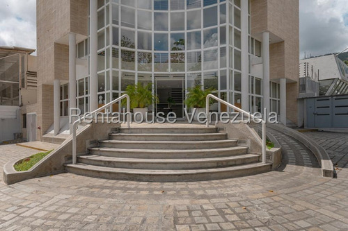 Se Vende Excelente Local Comercial En La Trinidad Mls 25-17796