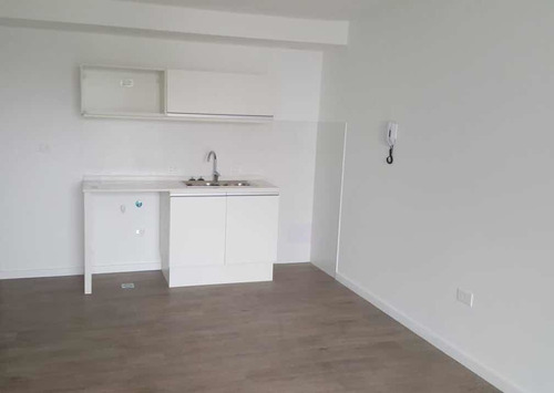 Vendo Apartamento De 1 Dormitorio En Pocitos - Montevideo