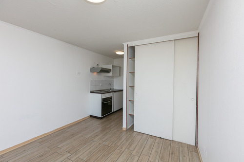 Cómodo Dp Home Studio, Piso 30, Metro San Alberto Hurtado L1