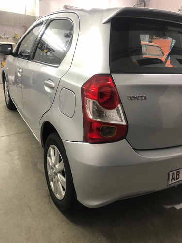 Toyota Etios 1.5 Xs 2017