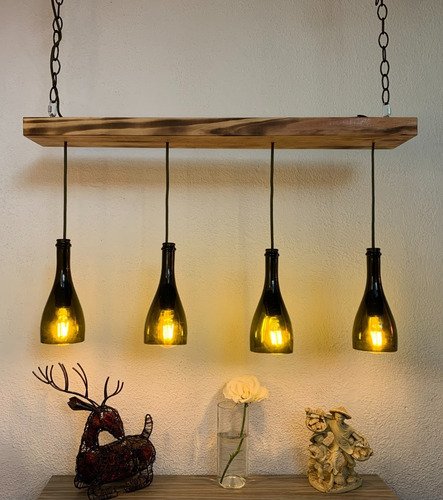 Lámpara Vintage Con Botellas De Vino Recicladas