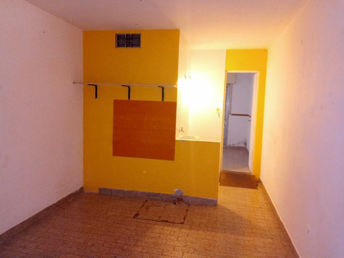 Imagen 6 de 8 de Casa En Barrio Banco Provincia
