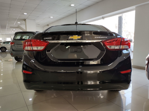 Chevrolet Cruze 1.4 Premier Sedan