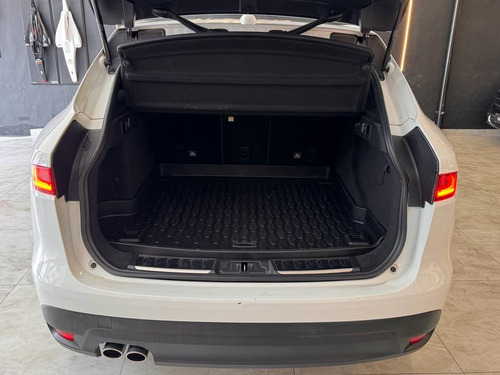 Jaguar F-PACE 2.0 16V TURBO DIESEL PRESTIGE AWD 4P AUTOMÁTICO