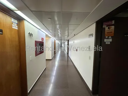 Oficina En Venta Chuao