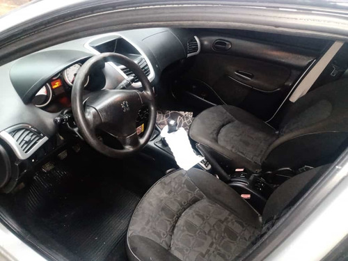Peugeot 207 2010 1.4 Xr Sport Flex 5p