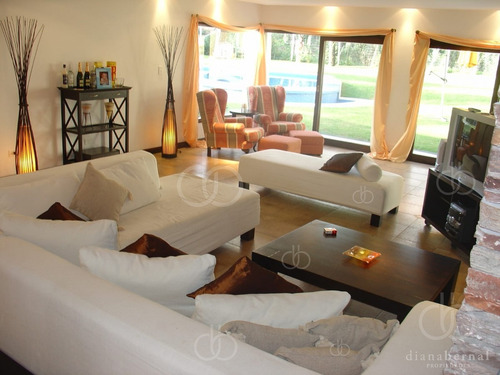 Imagen 6 de 21 de Casa De Gran Predio A 500mts Del Mar, San Rafael, Punta Del Este