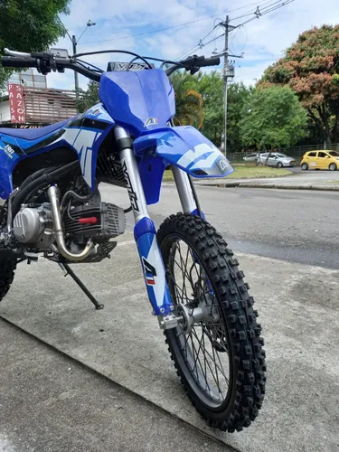 Moto Enduro Apollo 150 Cc