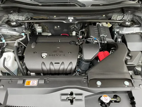 Mitsubishi Eclipse Cross 4x2 Mod 2024 Andes