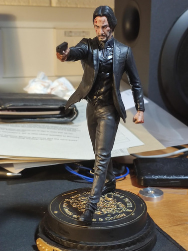 Figura John Wick Keanu Reeves Archivo Stl Impresion 3d 