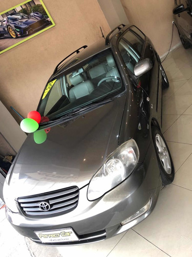 Imagem 1 de 6 de Toyota Fielder
