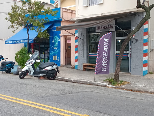Barbearia Completa Com Sala Para Tatuagem Ou Manicure