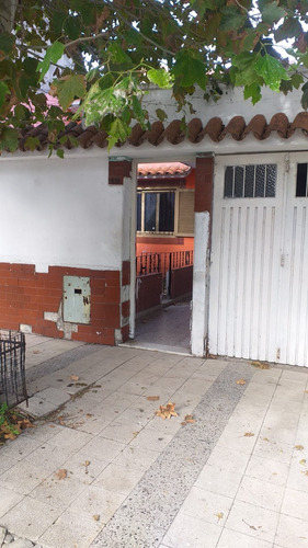 Garcia 600 Piñeyro Casa Con Garage