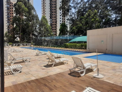 Apartamento À Venda Na Estrada São Francisco, Parque Taboão, Taboão Da Serra - Sp - Liv-9221