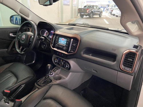 Imagem 9 de 12 de Fiat Toro Volcano 2.0 16v 4x4 Tb Diesel Aut.