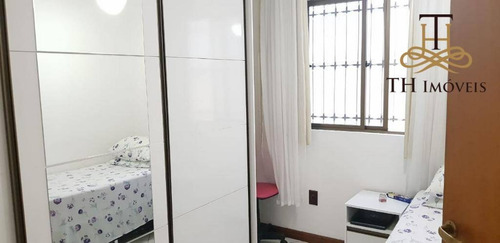Apartamento De 3 Dormitórios (sendo 1 Suíte), 1 Vagas Privativas , 1 Apartamento Por Andar - Centro De Balneário Camboriú - Sc - Ap0504