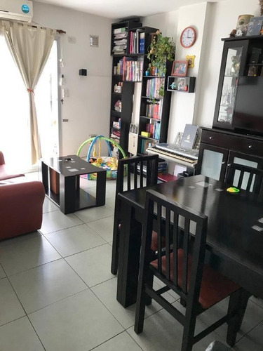 Imagen 2 de 14 de Departamento En Venta En Moron Centro