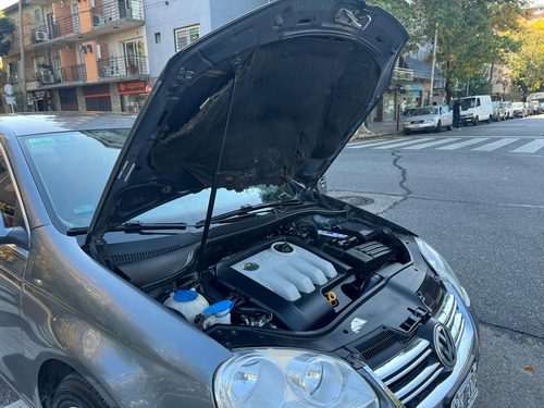 Volkswagen Vento 1.9 I Luxury Dsg