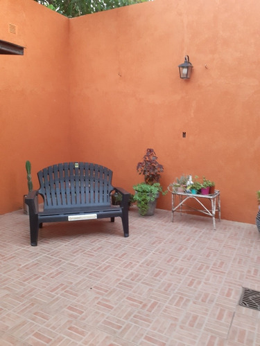Imagen 10 de 14 de Alquiler De Casa Tipo Quinta Con Pileta , Hospedaje Temporal