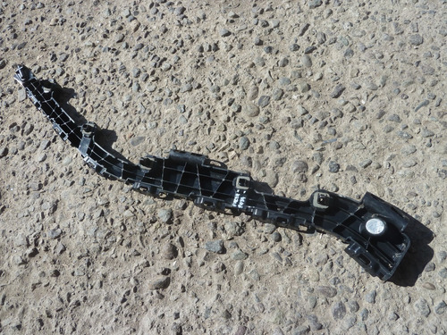 Soporte Lateral Trasero Chofer Durango 2013 2018 Dañada Lea (Usado)