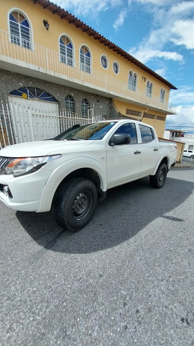 Mitsubishi L200 2.4 Triton Sport Gls Cab. Dupla 4x4 Aut. 4p 6 marchas