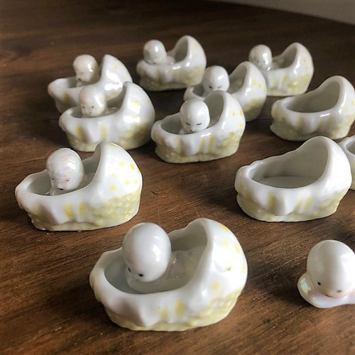 Kit 11 Bebes No Berço Porcelana Pintado A Mão