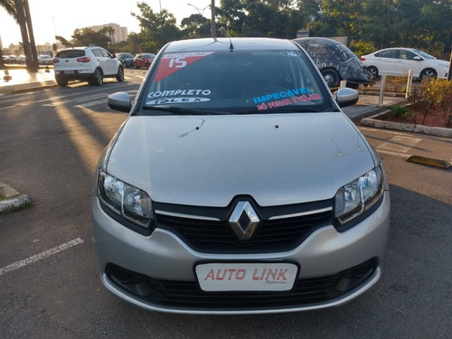 Renault Logan 1.6 Expression 8v