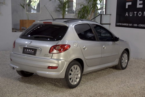 Peugeot 207 Compact Xt 1.4 Hdi 2011 Gris 5 Puertas Impecable