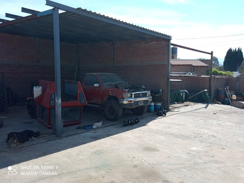 Galpón Y Departamento En Cura Brochero