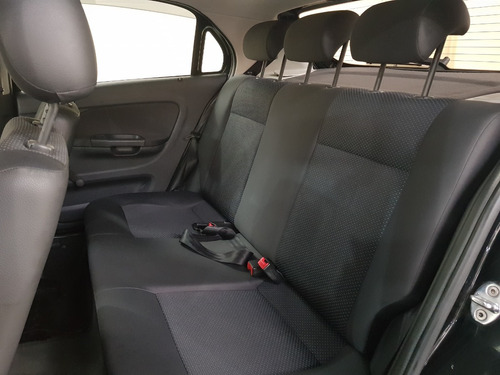 Imagem 12 de 12 de Volkswagen Gol 1.0 Mi City 8v Flex 4p Manual 2015
