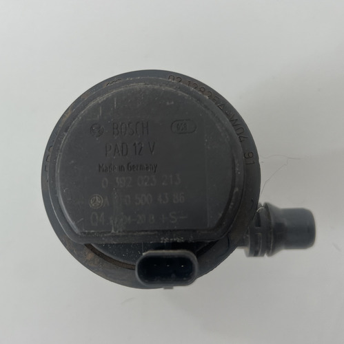 Bomba Auxiliar Mercedes C300 2020 A0005004386 (Usado)