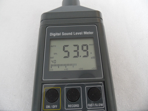 Sonometro Digital Extech Mod. 407727 (Usado)