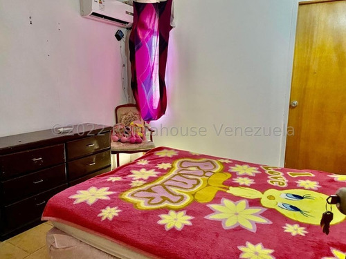 Imagen 6 de 12 de Acogedora Casa En Venta En Conjunto Privado De La Urb. Pedro Manuel Arcaya 04146954944 23-7780