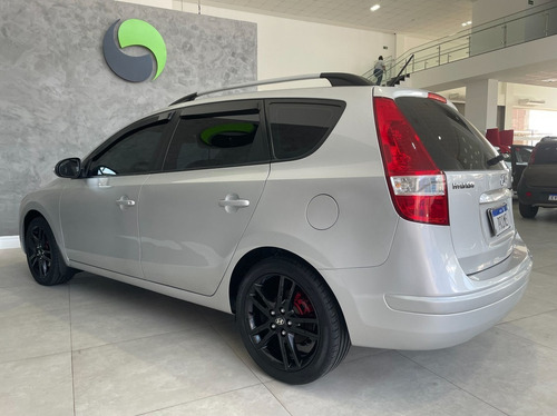 Imagem 6 de 15 de Hyundai I30 Cw 2.0 Mpfi Gls 16v