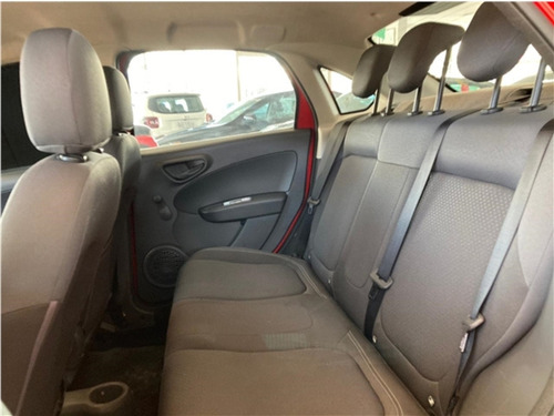 Fiat Grand Siena 1.4 MPI ATTRACTIVE 8V FLEX 4P MANUAL
