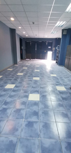 Local Comercial Inmejorable Ubicación, 2 Plantas Libres