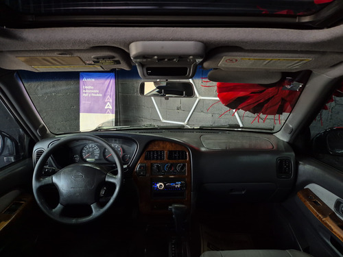 Nissan Pathfinder Le Ee Piel Aa 4x2 At