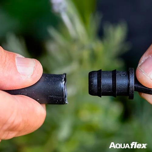 Manguera Caño Polietileno Riego De 1/2 X 10 Metros Aquaflex Color Negro