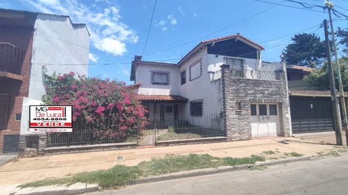 Casa Lote 11 X 43 Venta Directa A Refaccionar Villa Sarmiento