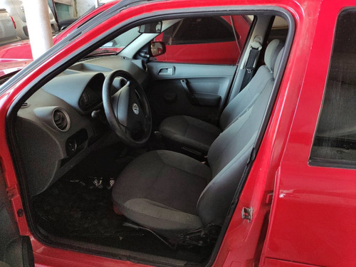 Imagem 9 de 10 de Volkswagen Gol 1.6 Mi Power 8v Flex 4p Manual G.iv