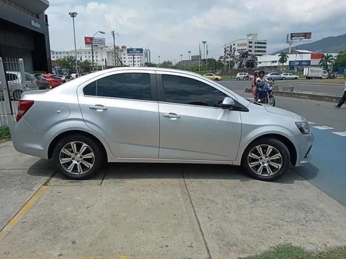 Chevrolet Sonic 2018 1.6 Lt 4 | Seminuevo