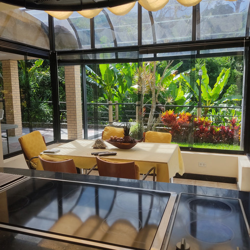 Silvia Jaramillo Vende Elegante Casa Monteclaro Lagunas