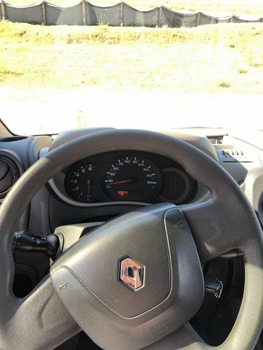 Renault Master 2015 2.3 Executive L3h2 16l 5p