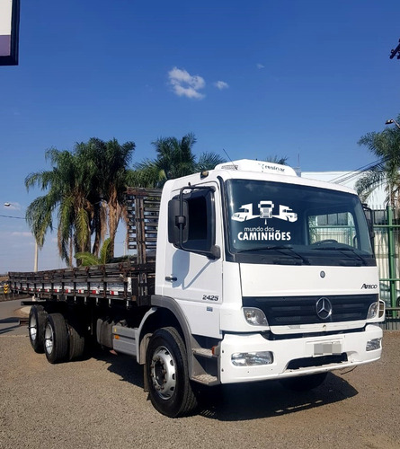 Mercedes Benz Atego 2425 Com Carroceria