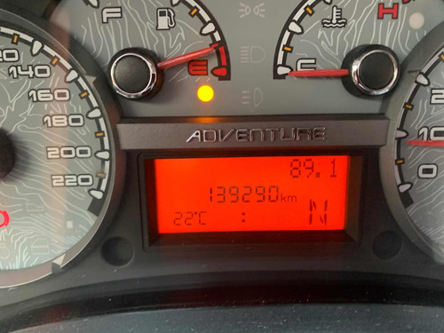 Fiat Strada 1.8 16v Adventure Cab. Dupla Flex Dualogic 2p